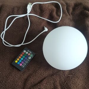 White LED Lantern with Remote